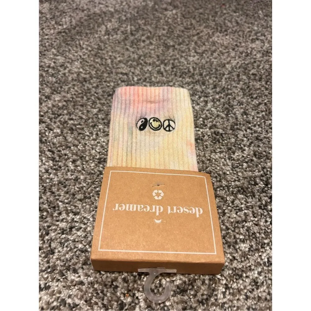 Desert Dreamer X Smiley tie dye crew socks C27-18